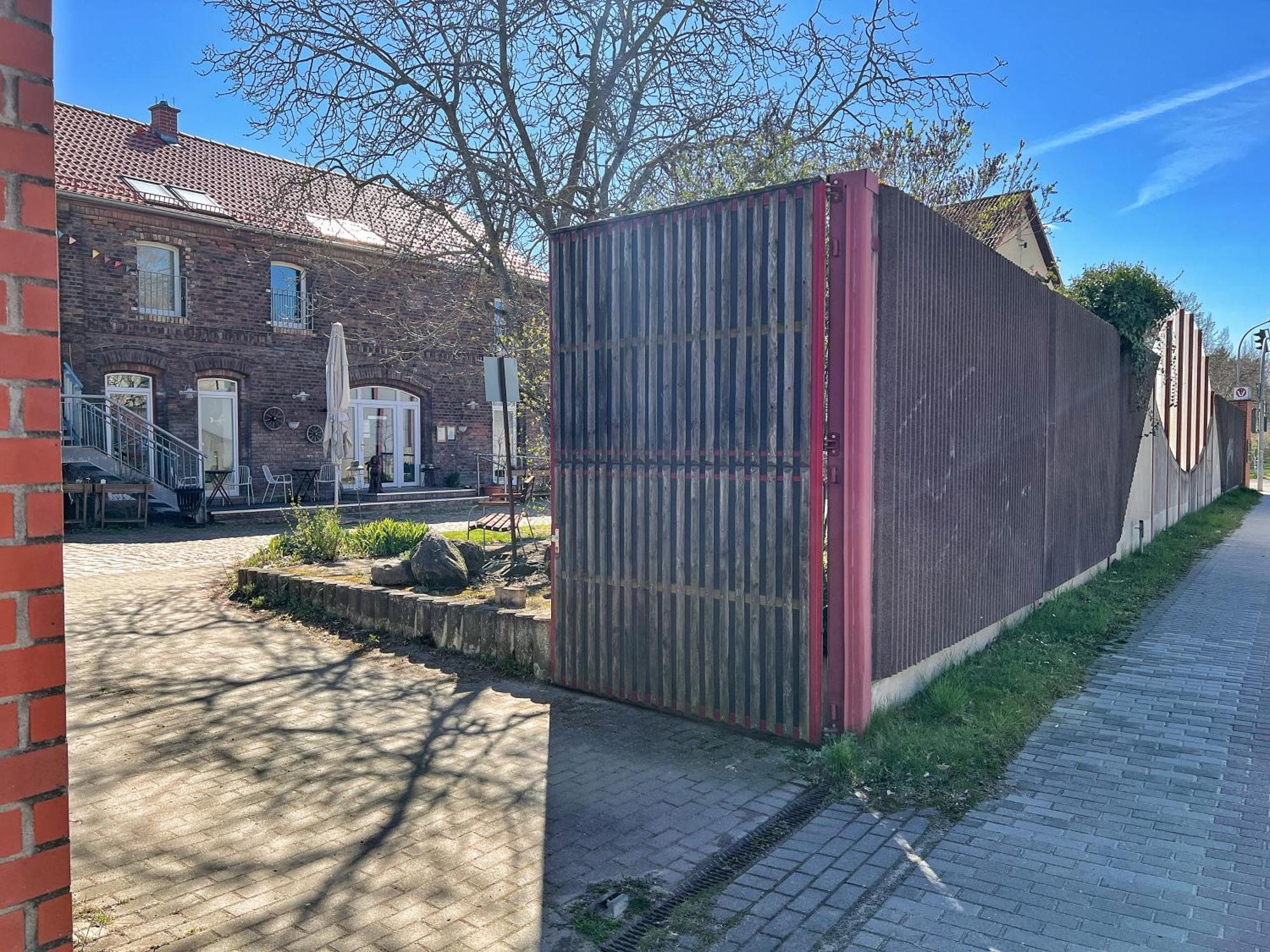 Das Jaartn - Boardinghouse Appartements & Ferienwohnung Schönefeld Zewnętrze zdjęcie